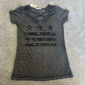 NWT Maurices Short Sleeve Graphic Patriotic Tee
